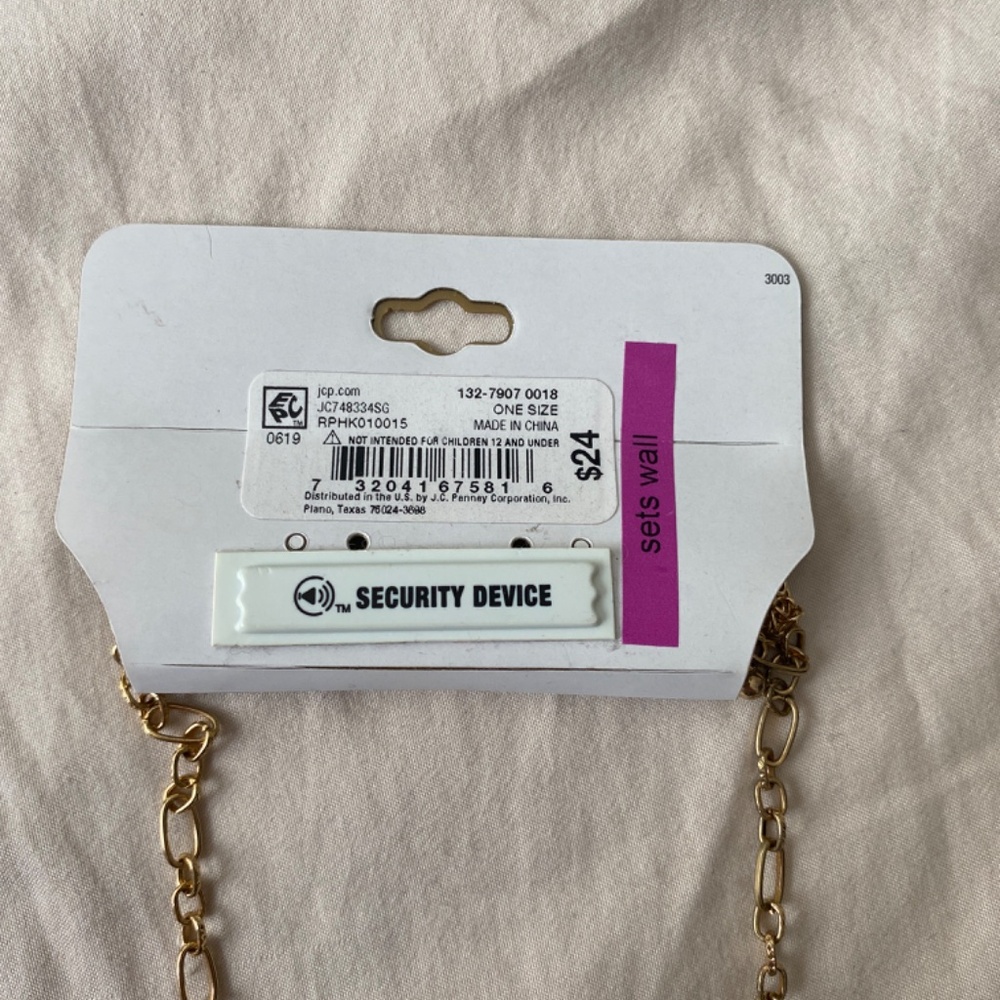 Necklace - Picture 3 of 3